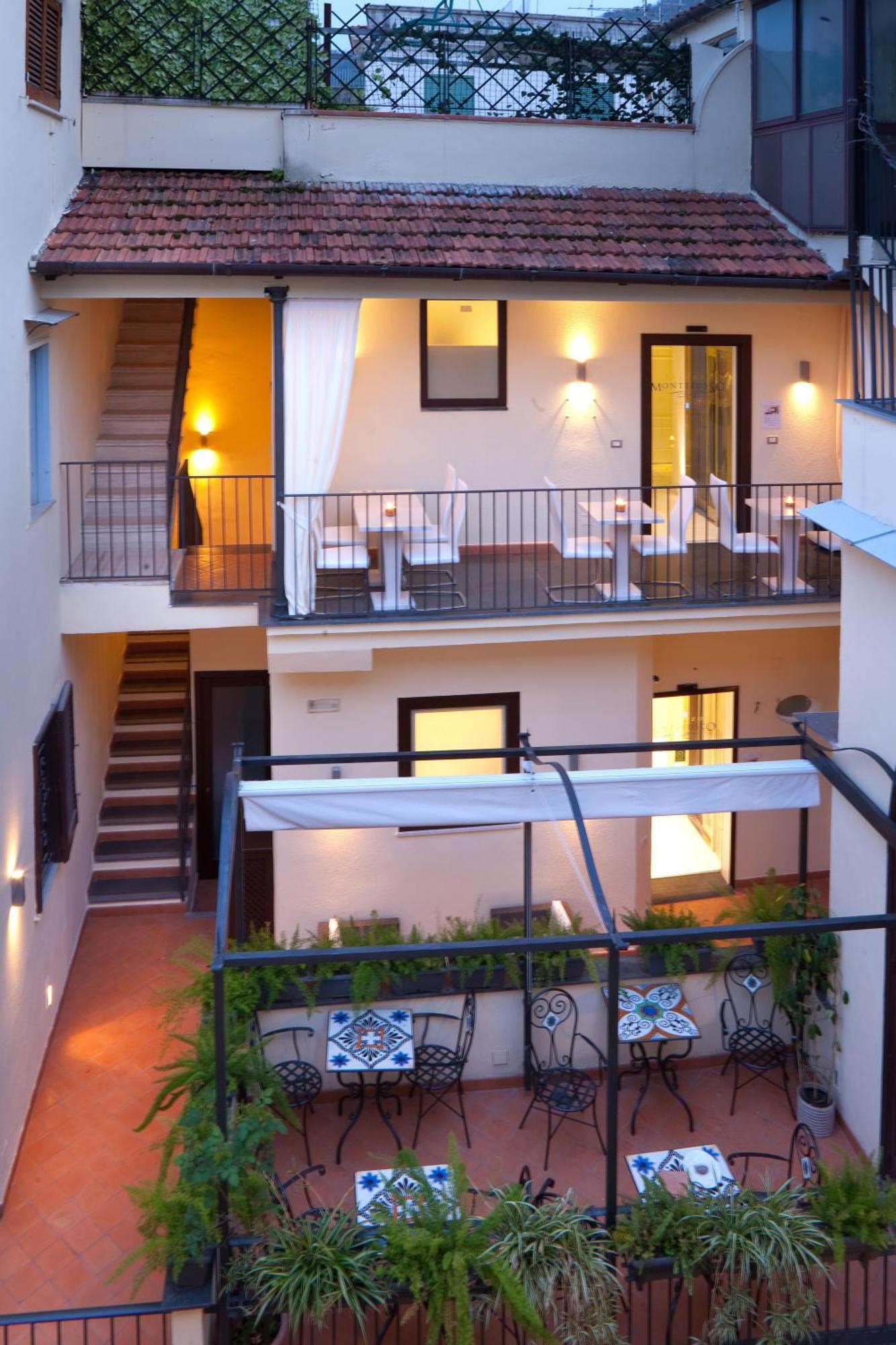 Palazzo Montefusco Hotel Sorrento Ngoại thất bức ảnh
