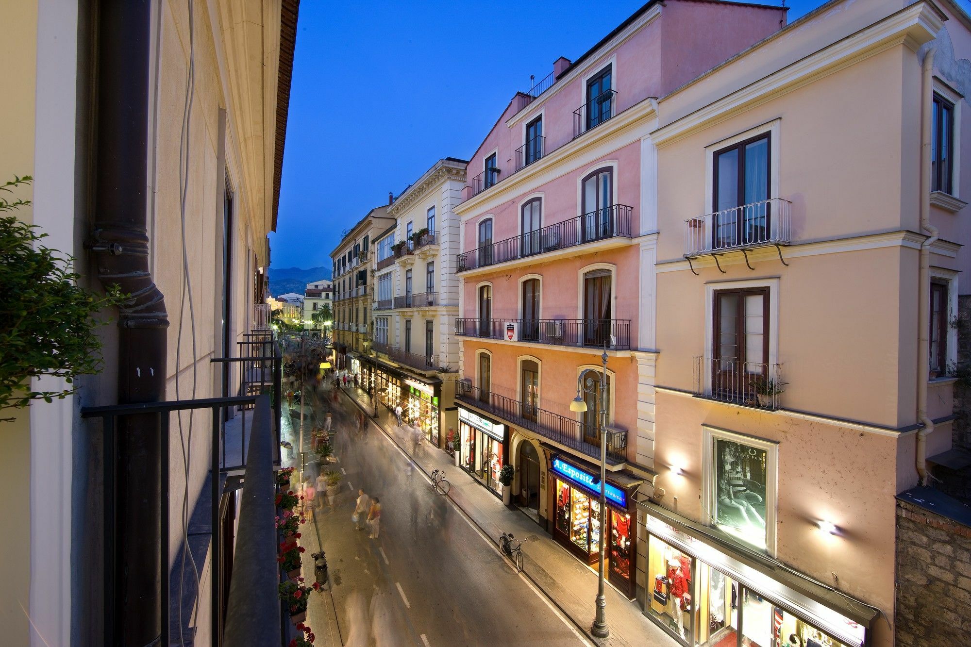 Palazzo Montefusco Hotel Sorrento Ngoại thất bức ảnh